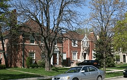 Forest Glen, IL